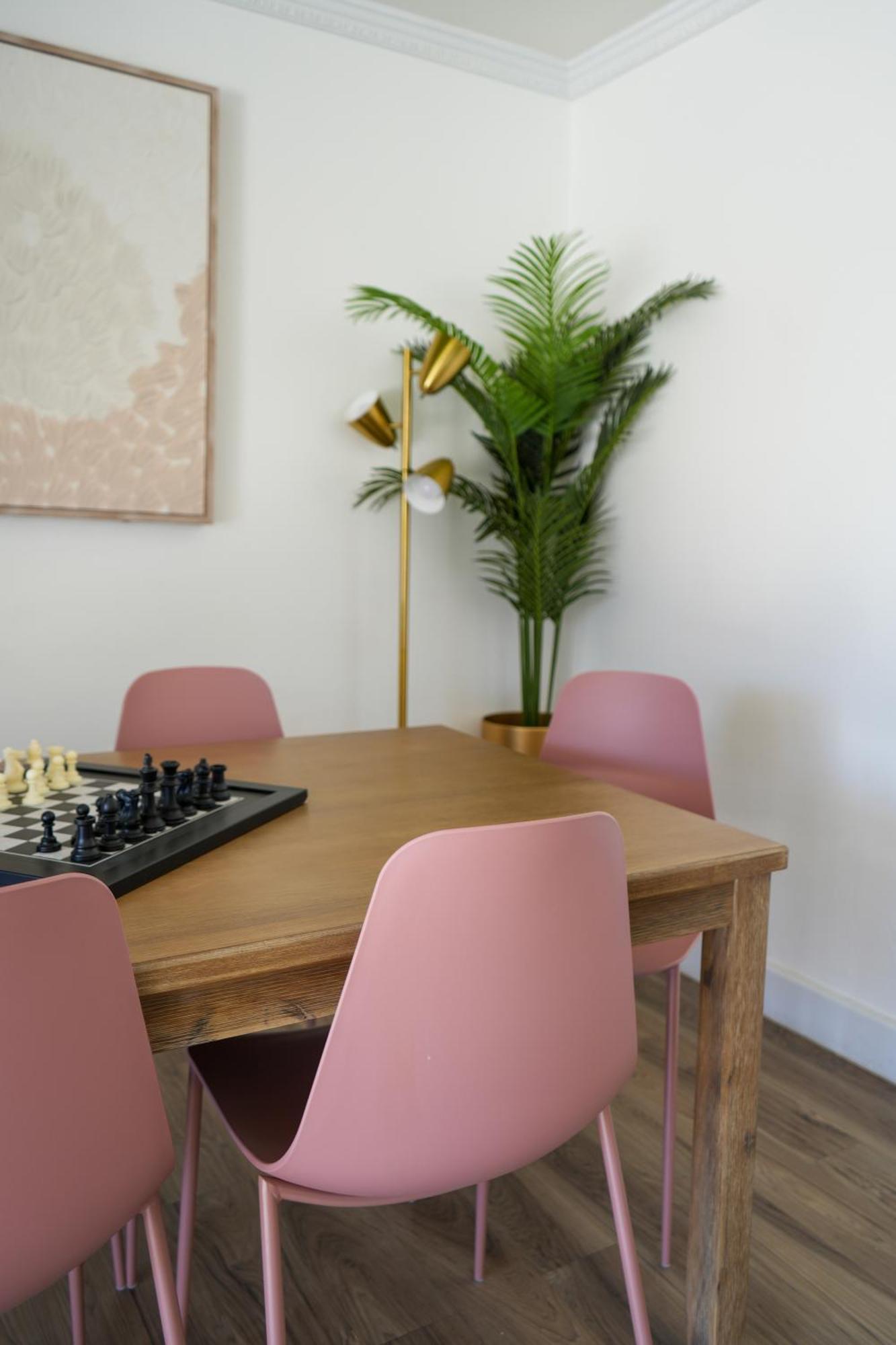 The Pink Cactus - Desert Retreat - Luxe Pool, Golf & Game Room Indio Exteriör bild